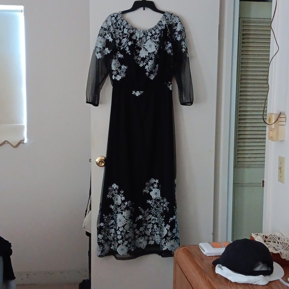 INC Formal Gown - Picture 2 of 5